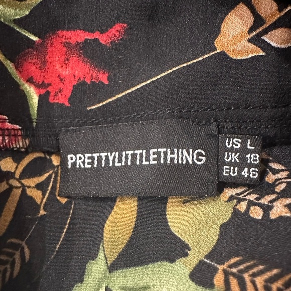 Pretty Little Thing Crop black floral top blouse cutout front buttons SZ L - Picture 6 of 9